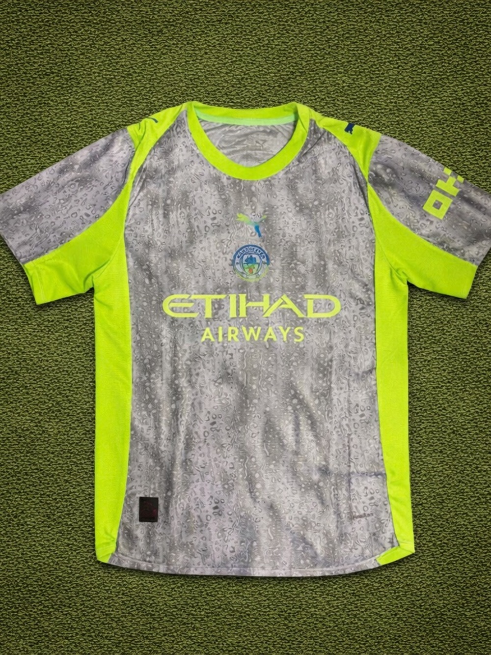Haaland #9 Gray & Neon Yellow Soccer Jersey - Rain Texture Design